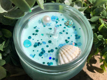 Load image into Gallery viewer, 8oz Glass Sea goddess ✨100% hand poured soy wax candle🐚"Tranquility, peace, love, prosperity, brings calm"