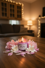 Load image into Gallery viewer, Moon stone 8oz Glass hand poured soy wax candle
