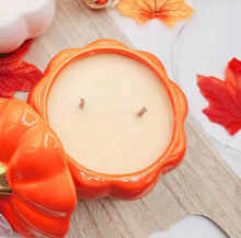 Load image into Gallery viewer, Pumpkin spice scented candle includes ceramic pumpkin keep sake
