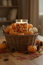 Load image into Gallery viewer, Pumpkin spice 8oz fall candle
