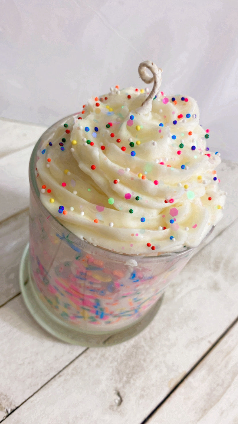 Birthday Cake candle 15oz Glass🧁